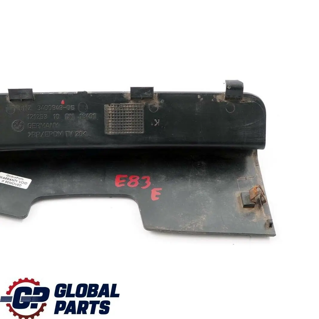 BMW X3 E83 Garniture Pare Chocs Arrière Noire Volet D'Attelage Remorque - SKU 3400949 - Numéro de pièce 3400949