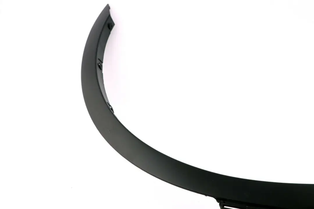BMW X3 Series E83 Enjoliveur de passage de roue Aile avant droite Noir - SKU 3401808-1 - Numéro de pièce 3401808