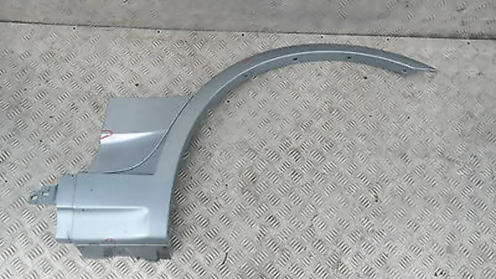 Blende Radlauf Vorne Rechts BLUEWATER BLAU für BMW X3 er E83 mit Teilenummer 51713401808 BMW X3 er E83 Blende Radlauf Vorne Rechts BLUEWATER BLAU - SKU 3401808 - Teilenummer 51713401808