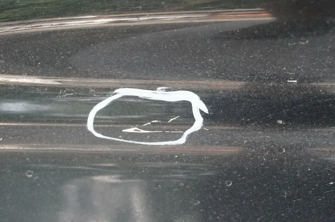 Verkleidung Trittbrett vorne rechts Black Sapphire Schwarz - 475 für BMW X3 er E83 mit Teilenummer 3401809 BMW X3 er E83 Verkleidung Trittbrett vorne rechts Black Sapphire Schwarz - 475 - SKU 3401809-BS - Teilenummer 3401809