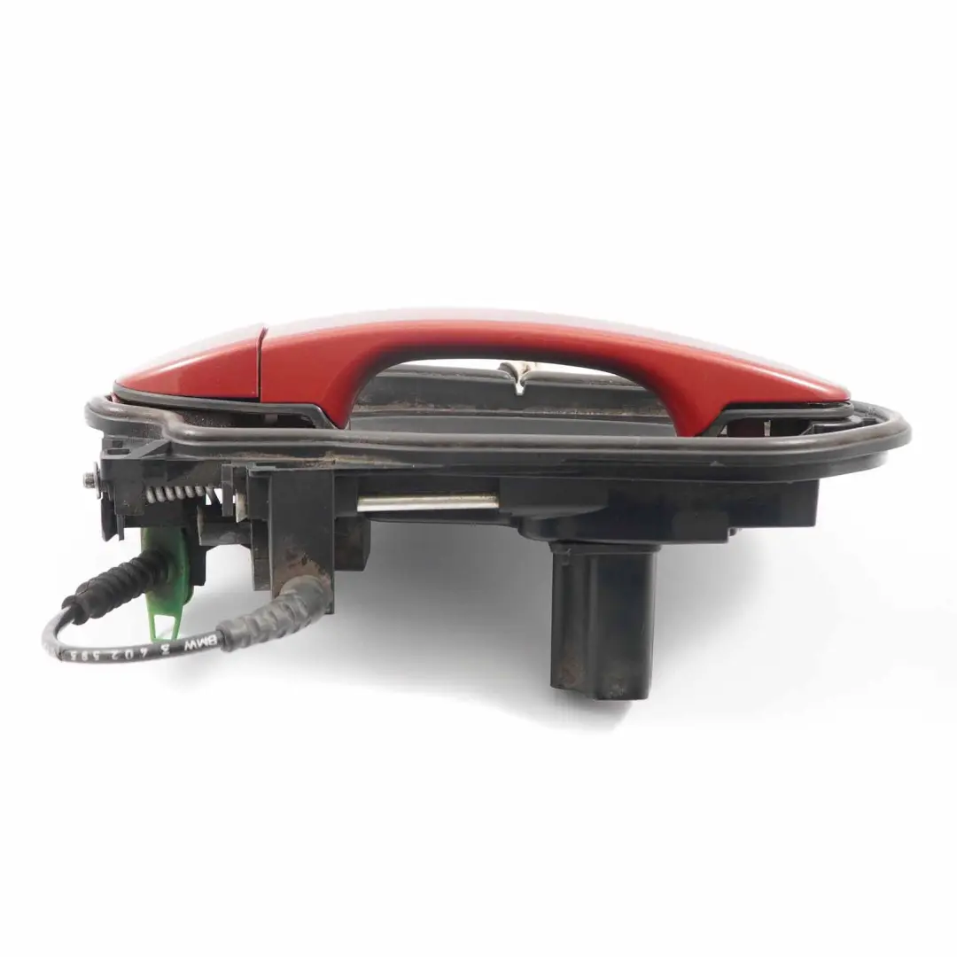 Haltegriff BMW X3 E83 komplett hinten links Flamencorot Rot Metallic - 470 für mit Teilenummer 3402593 Haltegriff BMW X3 E83 komplett hinten links Flamencorot Rot Metallic - 470 - SKU 3402593-FLA1 - Teilenummer 3402593