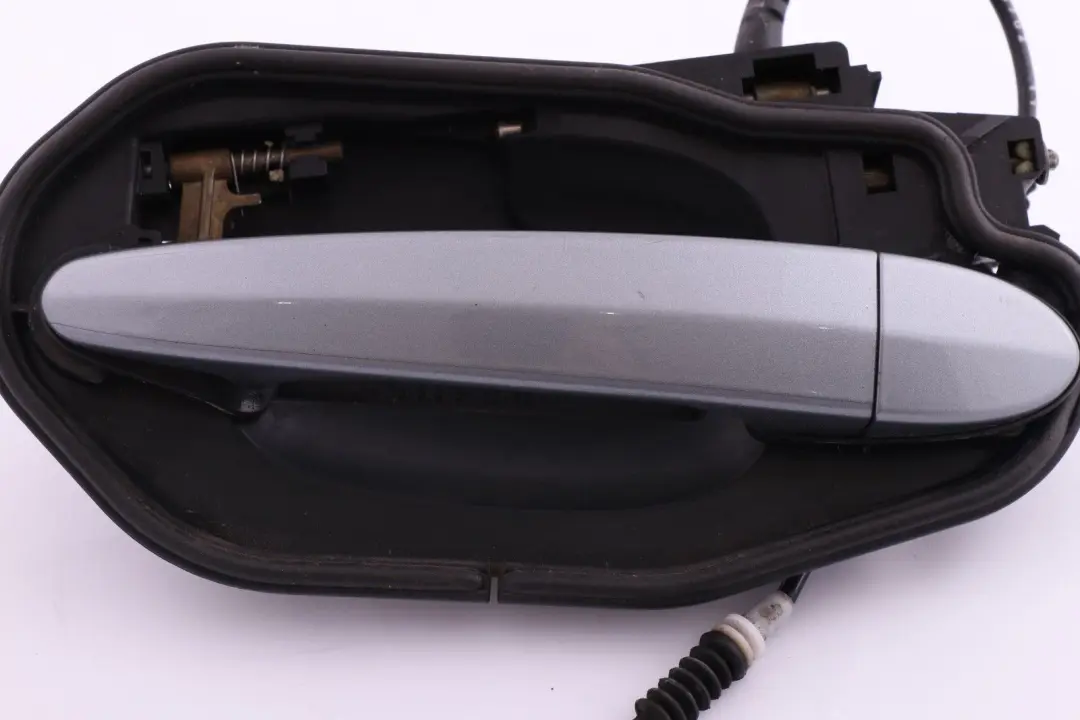 BMW X3 E83 Asidero Trasero Izquierdo Completo Silbergrau Gris Plata - SKU 3402593-SBG - Número de pieza 3402593