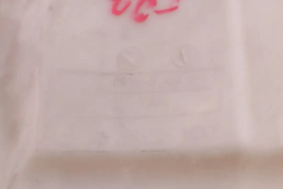 E83N LCI Windshield Cleaning Container to BMW X3 E83 with Part number 3403211 BMW X3 E83 E83N LCI Windshield Cleaning Container - SKU 3403211 - Part number 3403211