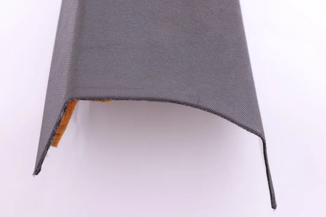 Basalte Gris Couverture Borne-C a Gauche 3330489 pour BMW X3 E83 à propos du numéro de pièce 3403327 BMW X3 E83 Basalte Gris Couverture Borne-C a Gauche 3330489 - SKU 3403327 - Numéro de pièce 3403327