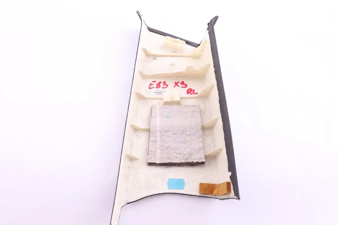 Basalte Gris Couverture Borne-C a Gauche 3330489 pour BMW X3 E83 à propos du numéro de pièce 3403327 BMW X3 E83 Basalte Gris Couverture Borne-C a Gauche 3330489 - SKU 3403327 - Numéro de pièce 3403327