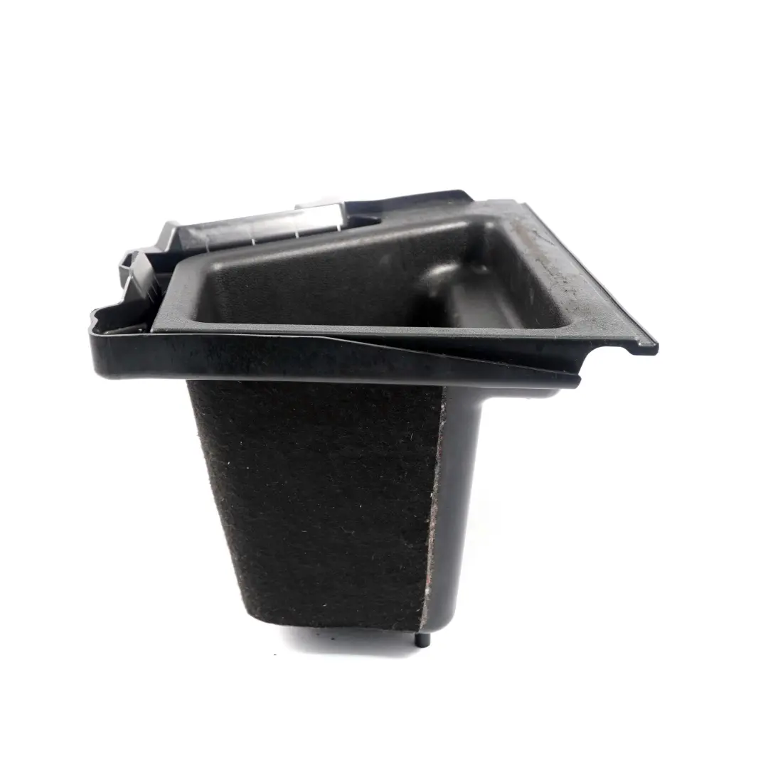Schowek półka bagażnika prawy czarny do BMW X3 E83 o numerze 3403537 BMW X3 E83 Schowek półka bagażnika prawy czarny - SKU 3403537 - Numer Części 3403537