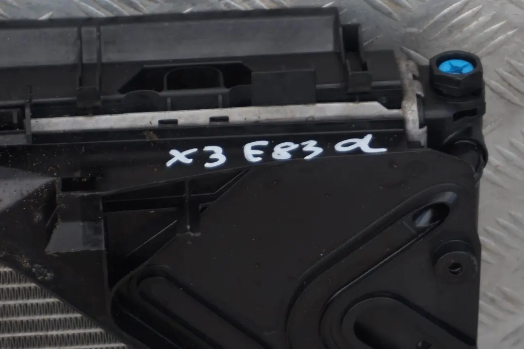 *BMW X3 er E83 Kühlmittelkühler Wasserkühlung für mit Teilenummer 3403551 *BMW X3 er E83 Kühlmittelkühler Wasserkühlung - SKU 3403551 - Teilenummer 3403551