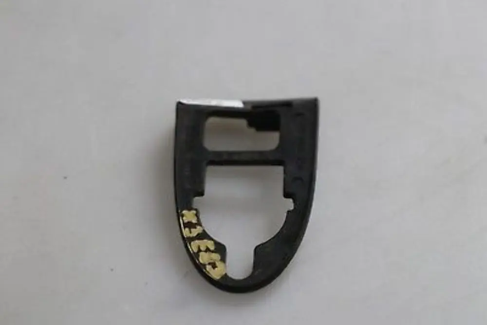 BMW X3 E83 Front Door Handle Base Lock Cylinder Right O/S - SKU 3403758 - Part number 3403758