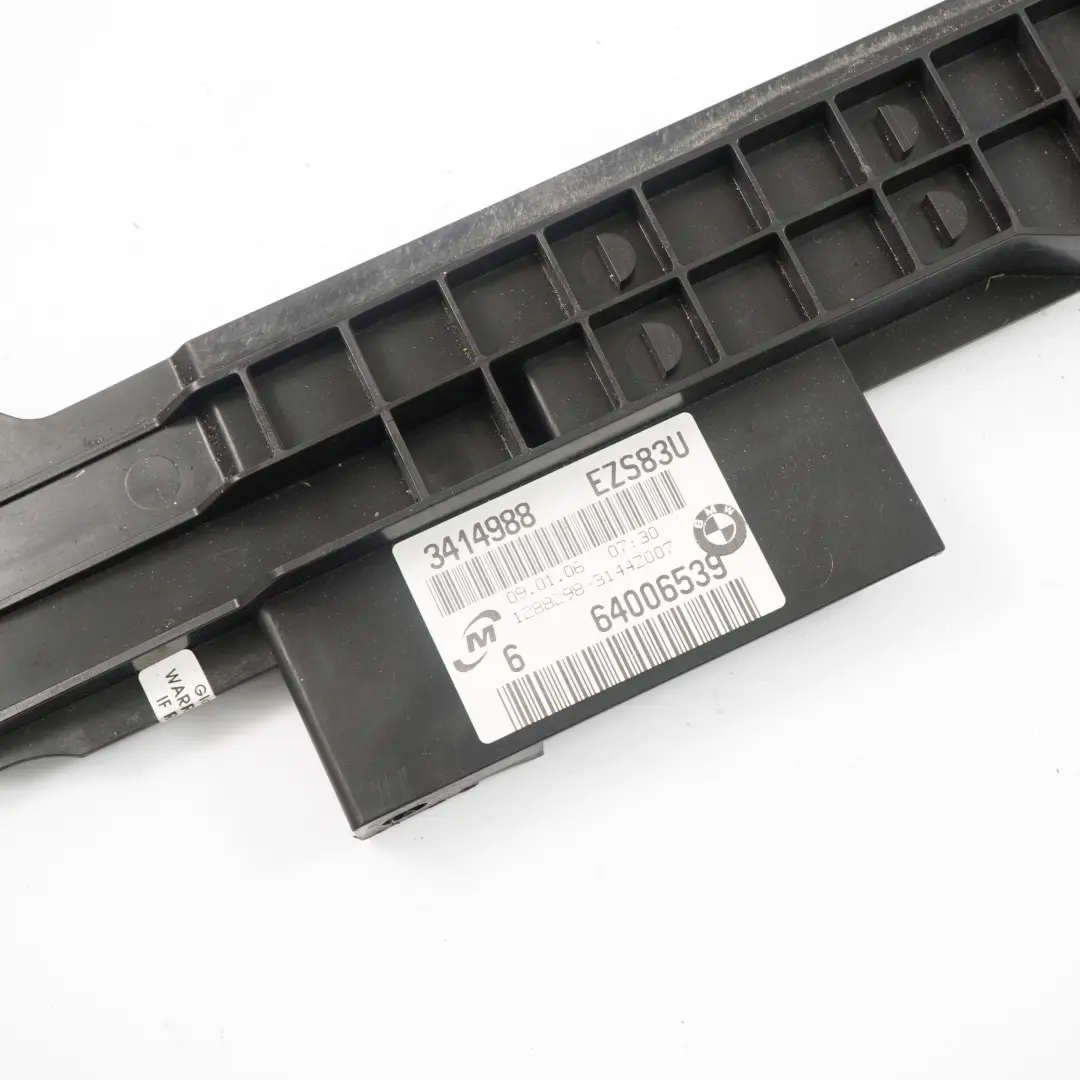 BMW E83 Piastra Radiatore 3.0D Supporto Vaso Espansione Staffa Montaggio - SKU 3404380 - Numero di parte 3404380