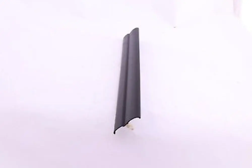 BMW X3 E83 Door Entrance Kick Trim Cover Strip Entrance Front Left - SKU 3404763 - Numéro de pièce 3404763