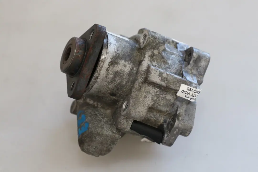 M47N2 Servolenkungs Pumpe für BMW X3 E83 2.0d Diesel mit Teilenummer 3405196 BMW X3 E83 2.0d Diesel M47N2 Servolenkungs Pumpe - SKU 3405196-1 - Teilenummer 3405196