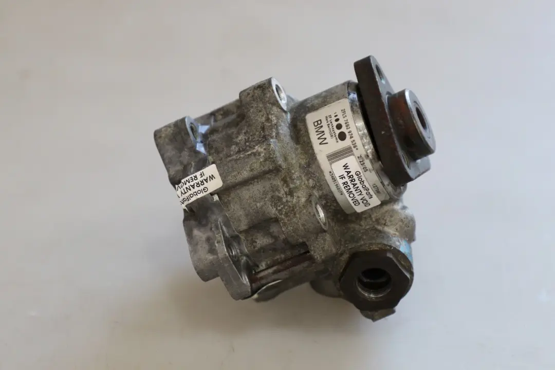 M47N2 Servolenkungs Pumpe für BMW X3 E83 2.0d Diesel mit Teilenummer 3405196 BMW X3 E83 2.0d Diesel M47N2 Servolenkungs Pumpe - SKU 3405196-1 - Teilenummer 3405196