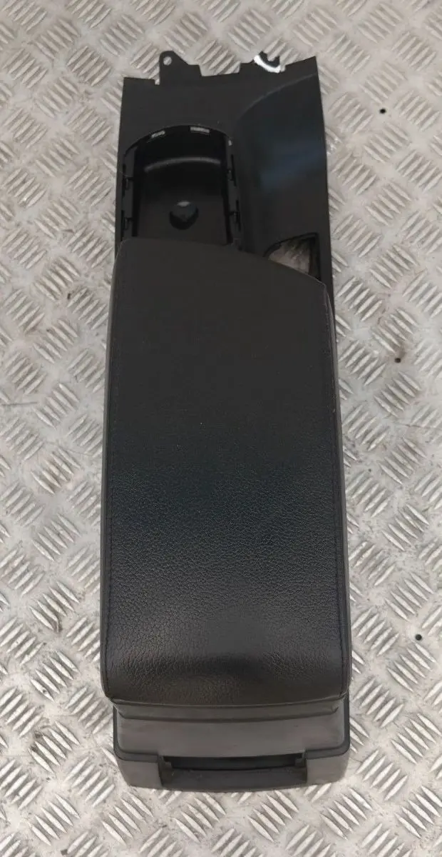 E83N LCi Mittelkonsole Schwarz Leder für BMW X3 er E83 mit Teilenummer 3405747 BMW X3 er E83 E83N LCi Mittelkonsole Schwarz Leder - SKU 3405747-1 - Teilenummer 3405747