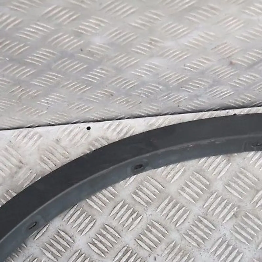 BMW X3 E83 Tapa Guardabarros Delantero Derecho Negro - SKU 3405818 - Número de pieza 3405818
