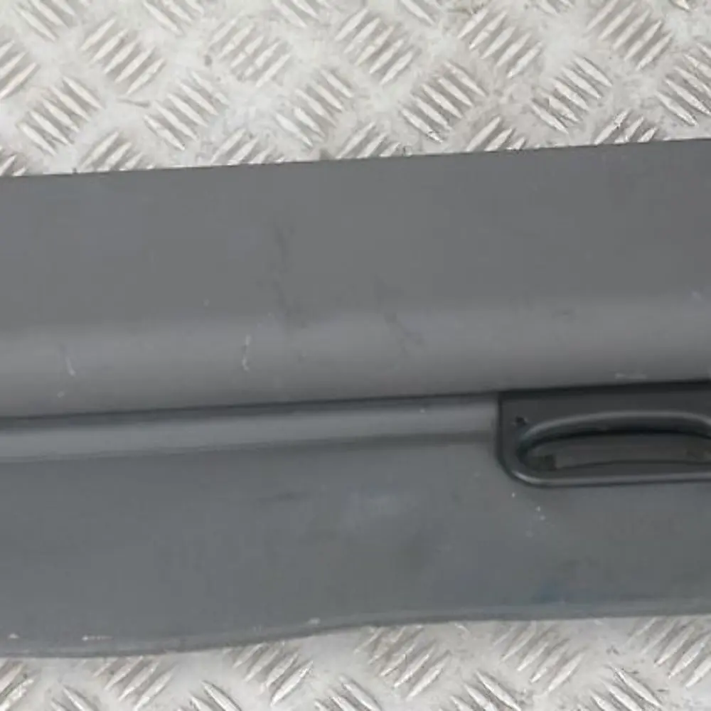 Reihe E83 Sichtschutzrollo Gepäckraum BASALTGRAU GREY GRAU 5147 für BMW X3 mit Teilenummer 3405905 BMW X3 Reihe E83 Sichtschutzrollo Gepäckraum BASALTGRAU GREY GRAU 5147 - SKU 3405905-2 - Teilenummer 3405905