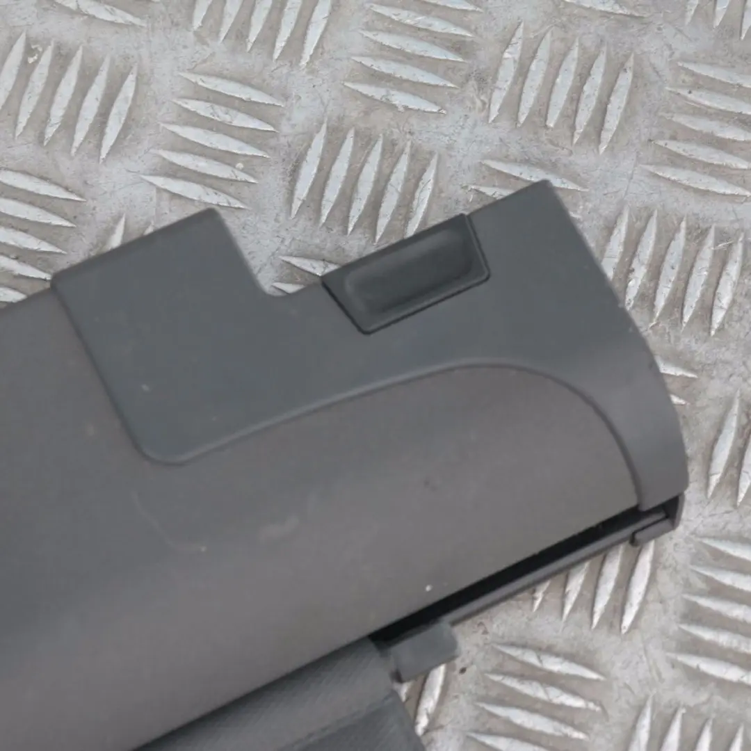 Sichtschutzrollo Gepäckraum Basaltgrau Grau für BMW X3 er E83 E83 LCI mit Teilenummer 3405905 BMW X3 er E83 E83 LCI Sichtschutzrollo Gepäckraum Basaltgrau Grau - SKU 3405905 - Teilenummer 3405905