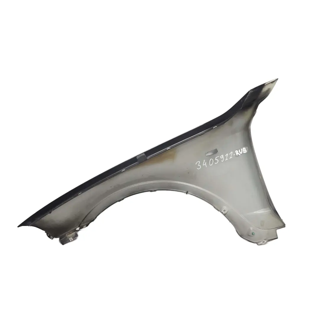 Błotnik Prawy Przód Rubinschwarz S23 do BMW X3 E83 o numerze 3405922 BMW X3 E83 Błotnik Prawy Przód Rubinschwarz S23 - SKU 3405922-RUB - Numer Części 3405922