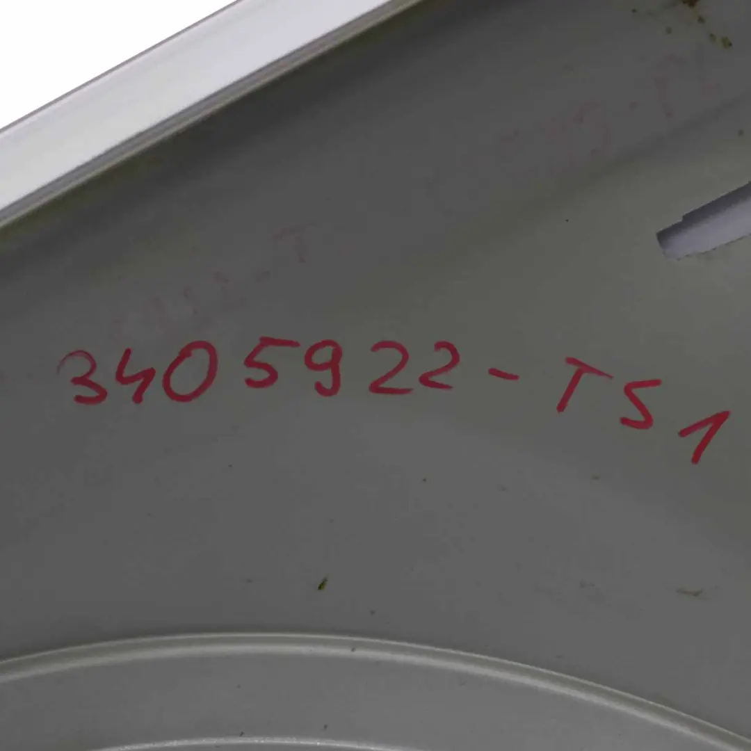 Aile Avant Laterale Droite Titansilber Argent - 354 pour BMW X3 E83 à propos du numéro de pièce 3405922 BMW X3 E83 Aile Avant Laterale Droite Titansilber Argent - 354 - SKU 3405922-TS1 - Numéro de pièce 3405922