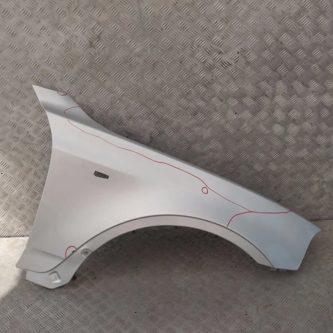 Seitenwand Vorn Rechts Titansilber Silber Metallic 354 für BMW X3 er 2 E83 mit Teilenummer 3405922-BS BMW X3 er 2 E83 Seitenwand Vorn Rechts Titansilber Silber Metallic 354 - SKU 3405922-TS2 - Teilenummer 3405922-BS