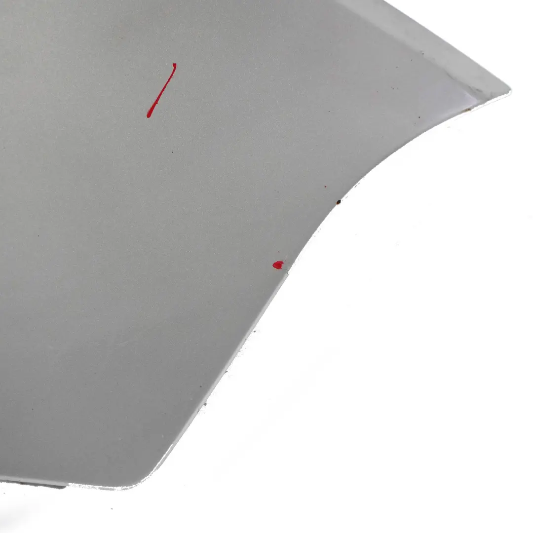 Panel lateral Fender Delantero Derecho Titansilber Plata - 354 para BMW X3 E83 con número de pieza 3405922 BMW X3 E83 Panel lateral Fender Delantero Derecho Titansilber Plata - 354 - SKU 3405922-TS - Número de pieza 3405922