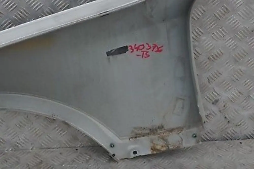 Panneau Laterale Avant Droite Argent Titane Argent Metallise 354 pour BMW X3 E83 à propos du numéro de pièce 3405924 BMW X3 E83 Panneau Laterale Avant Droite Argent Titane Argent Metallise 354 - SKU 3405924-TS - Numéro de pièce 3405924