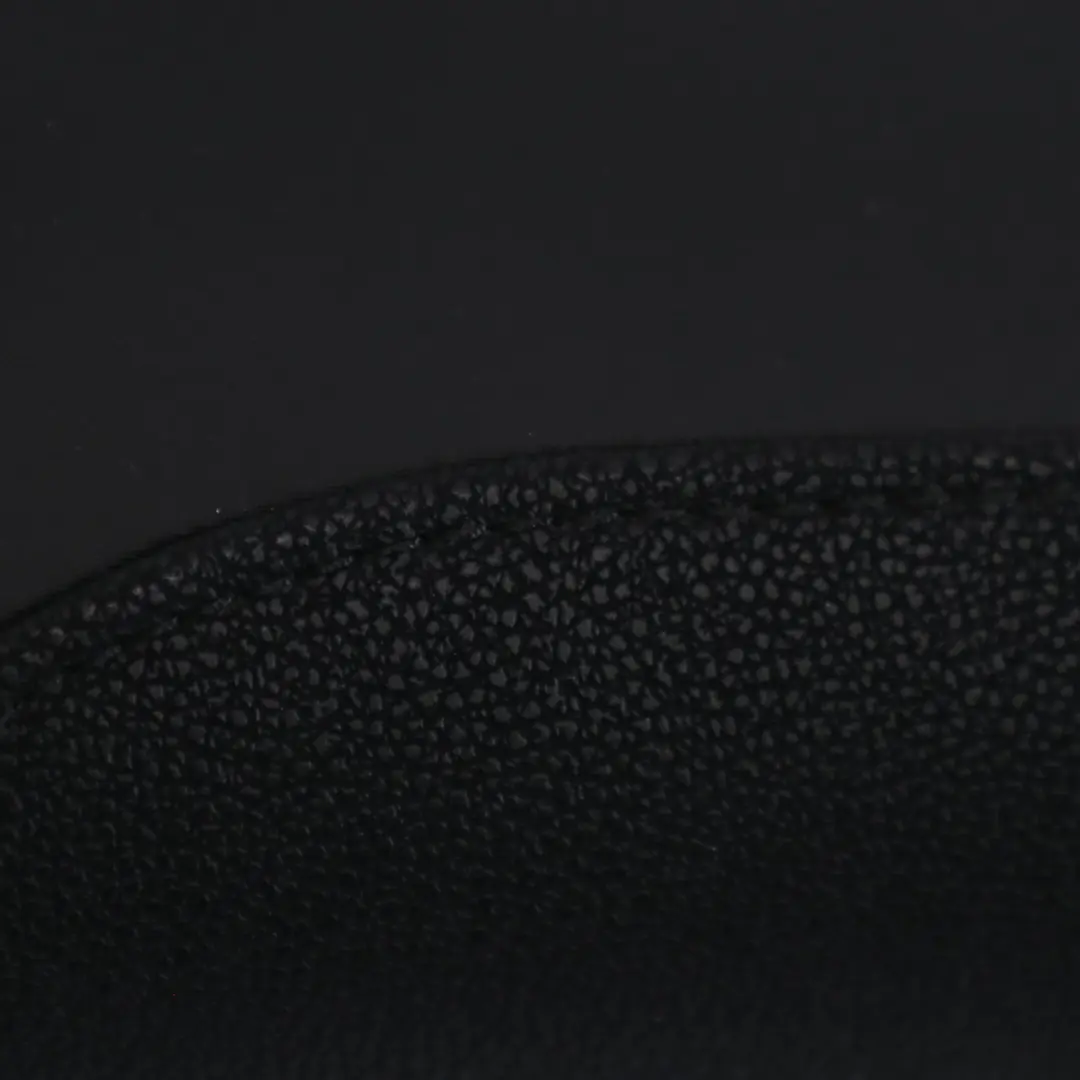 Rivestimento schienale BMW X3 E83 posteriore sinistro Schienale Sensatec Nero per con numero di parte 3410369 Rivestimento schienale BMW X3 E83 posteriore sinistro Schienale Sensatec Nero - SKU 3410368 - Numero di parte 3410369