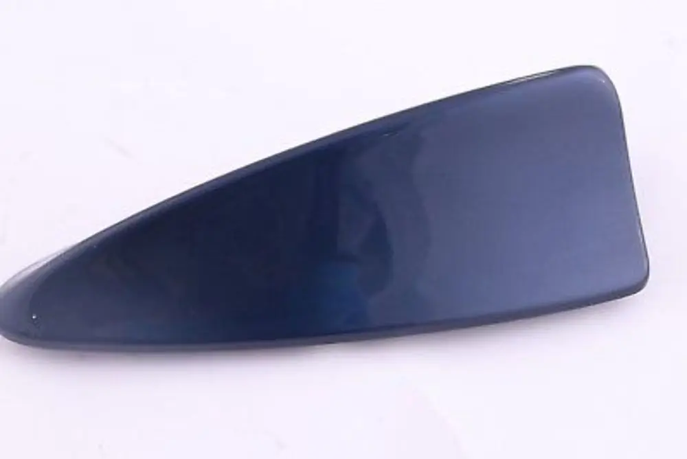 Exterior Roof Antenna Shark Mysticblau Blue to BMW X3 E83 LCI with Part number 3411470 BMW X3 E83 LCI Exterior Roof Antenna Shark Mysticblau Blue - SKU 3411470 - Part number 3411470