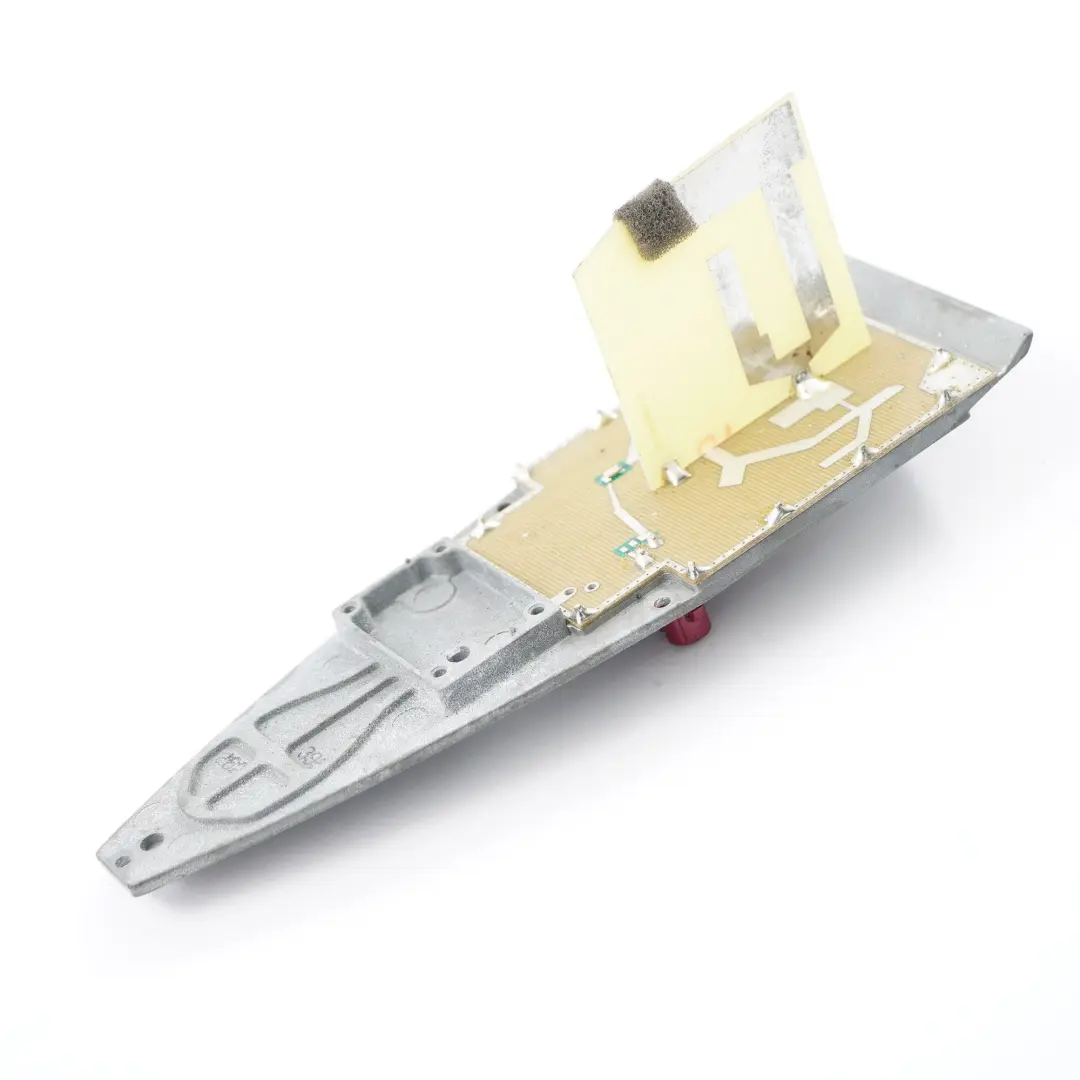 Antenna pinna squalo tetto Unità modulo antenna per BMW X3 E83 con numero di parte 3411471 BMW X3 E83 Antenna pinna squalo tetto Unità modulo antenna - SKU 3411471 - Numero di parte 3411471