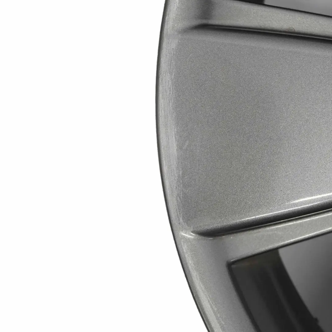 Felga aluminiowa 18" 8J ET:46 do BMW E83 o numerze 3411524 BMW E83 Felga aluminiowa 18" 8J ET:46 - SKU 3411524-5 - Numer Części 3411524