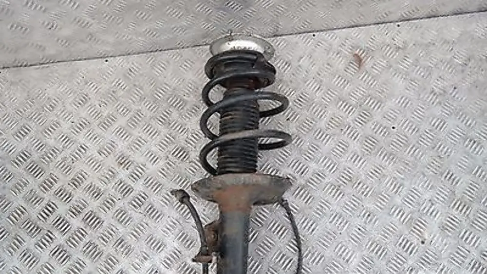 FRONT RIGHT O/S LEG SUSPENSION AXLE BRAKE DISC HUB SET to BMW X3 Series E83 with Part number 31303411620 BMW X3 Series E83 FRONT RIGHT O/S LEG SUSPENSION AXLE BRAKE DISC HUB SET - SKU 3411620 - Part number 31303411620