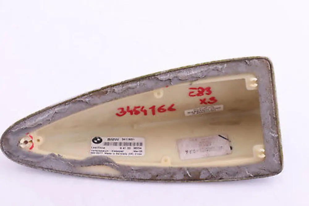 Dachantennenverkleidung Haifischflossenantenne Titansilber -354 für BMW E83 mit Teilenummer 3411631 BMW E83 Dachantennenverkleidung Haifischflossenantenne Titansilber -354 - SKU 3411631 - Teilenummer 3411631