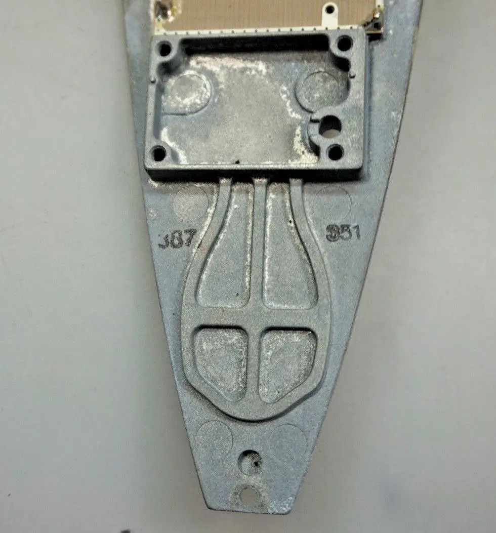 Reihe E83 LCI Dachantenne Telefon für BMW X3 mit Teilenummer 3411632 BMW X3 Reihe E83 LCI Dachantenne Telefon - SKU 3411632 - Teilenummer 3411632