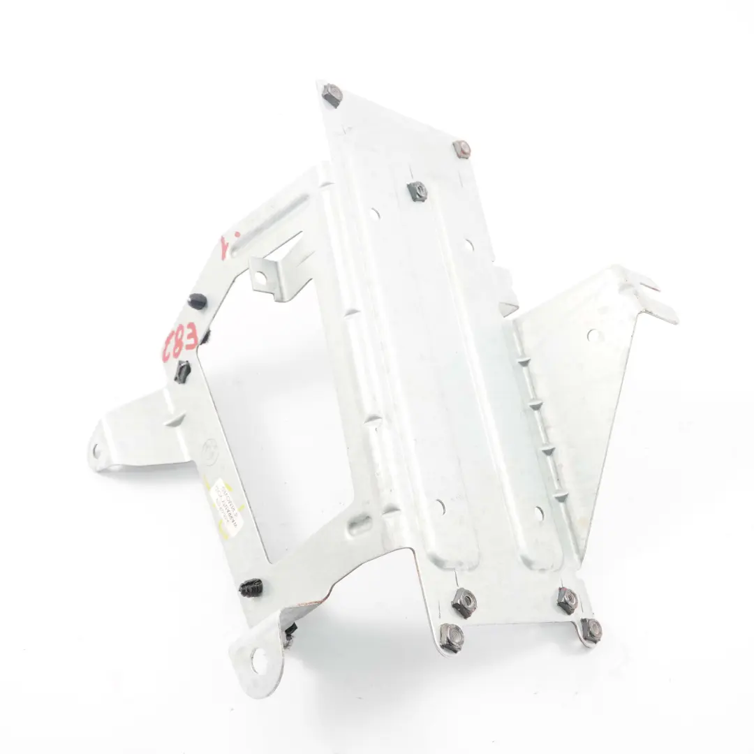 Mocowanie Uchwyt Modułu Telematics do BMW X3 E83 o numerze 3411926 BMW X3 E83 Mocowanie Uchwyt Modułu Telematics - SKU 3411926-1 - Numer Części 3411926