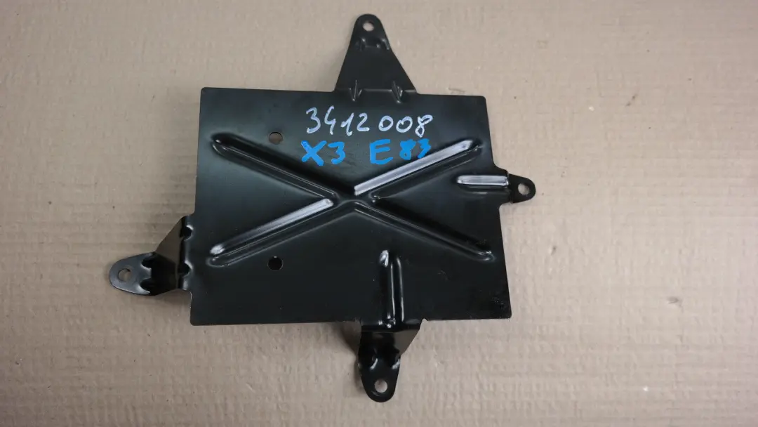 E83N LCI Soporte Amplificador Soporte Sistema Hifi para BMW X3 E83 con número de pieza 65103412008 BMW X3 E83 E83N LCI Soporte Amplificador Soporte Sistema Hifi - SKU 3412008 - Número de pieza 65103412008