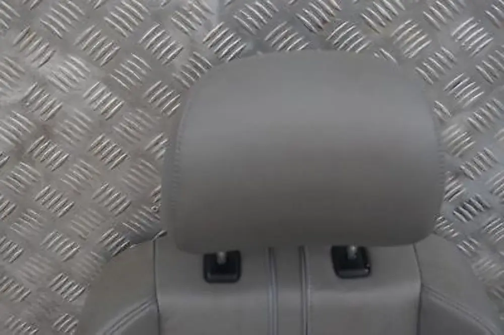 Front Left N/S Sports Leather Seat Ambiente Grey to BMW X3 Series E83 with Part number 3412155 BMW X3 Series E83 Front Left N/S Sports Leather Seat Ambiente Grey - SKU 3412155 - Part number 3412155