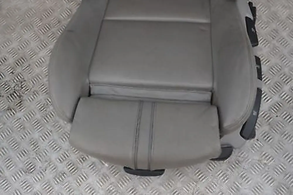BMW X3 er E83 Sports Sitz Leder Ambiente Grey Vorne Links - SKU 3412155 - Teilenummer 3412155
