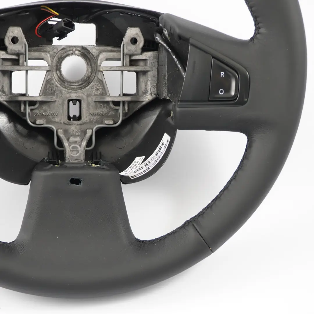 Renault Master 3 NUEVO Volante de cuero negro multifunción - SKU 34121932A-1 - Número de pieza 34121932A