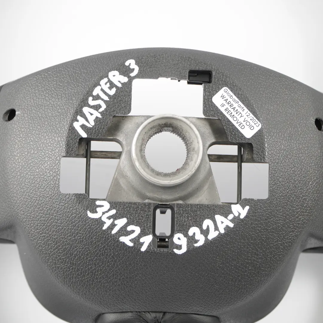 NOUVEAU Volant cuir noir multifonction pour Renault Master 3 à propos du numéro de pièce 34121932A Renault Master 3 NOUVEAU Volant cuir noir multifonction - SKU 34121932A-2 - Numéro de pièce 34121932A