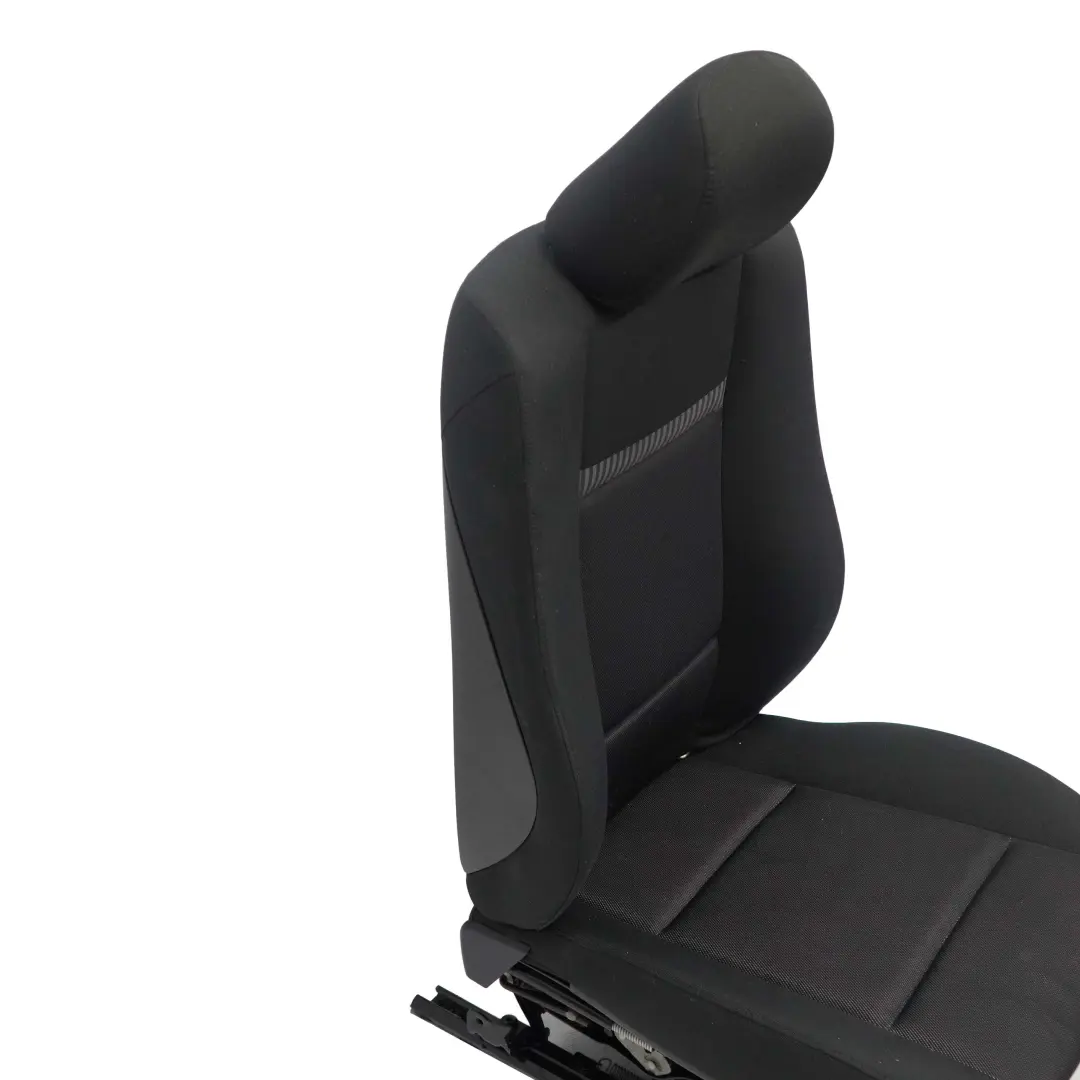 Tissu Aventure Anthracite Interieur siege avant gauche pour BMW X3 E83 à propos du numéro de pièce 3412208 BMW X3 E83 Tissu Aventure Anthracite Interieur siege avant gauche - SKU 3412208-1 - Numéro de pièce 3412208