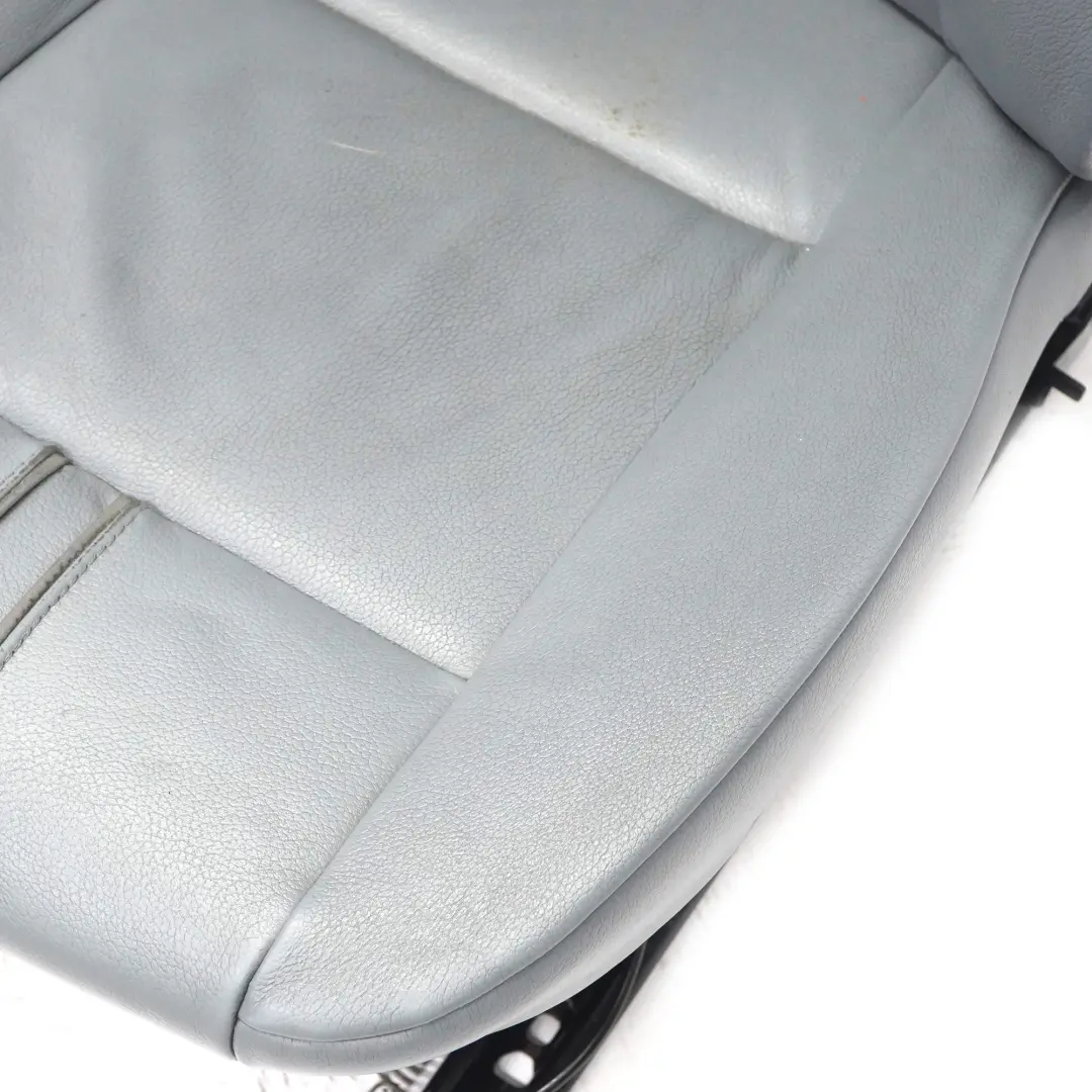 Heated Leather Ambiente Grey Blue Grau Leather Front Right Seat pour BMW X3 E83 à propos du numéro de pièce 3412215 BMW X3 E83 Heated Leather Ambiente Grey Blue Grau Leather Front Right Seat - SKU 3412215-5 - Numéro de pièce 3412215