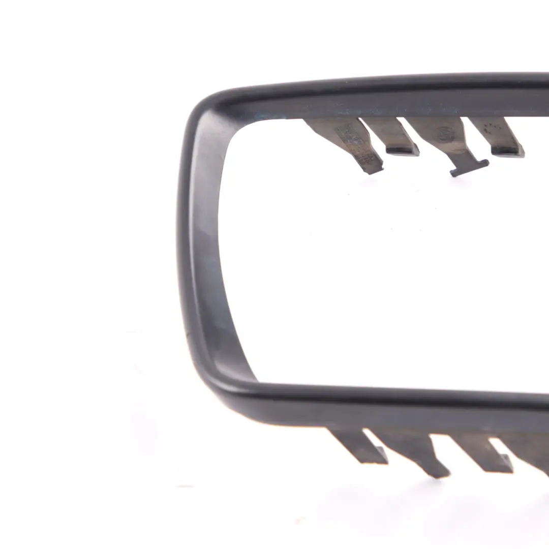 Derecha anillo de soporte de la aleta Espejo Marco Carcasa para BMW X3 E83 con número de pieza 3412286 BMW X3 E83 Derecha anillo de soporte de la aleta Espejo Marco Carcasa - SKU 3412286 - Número de pieza 3412286
