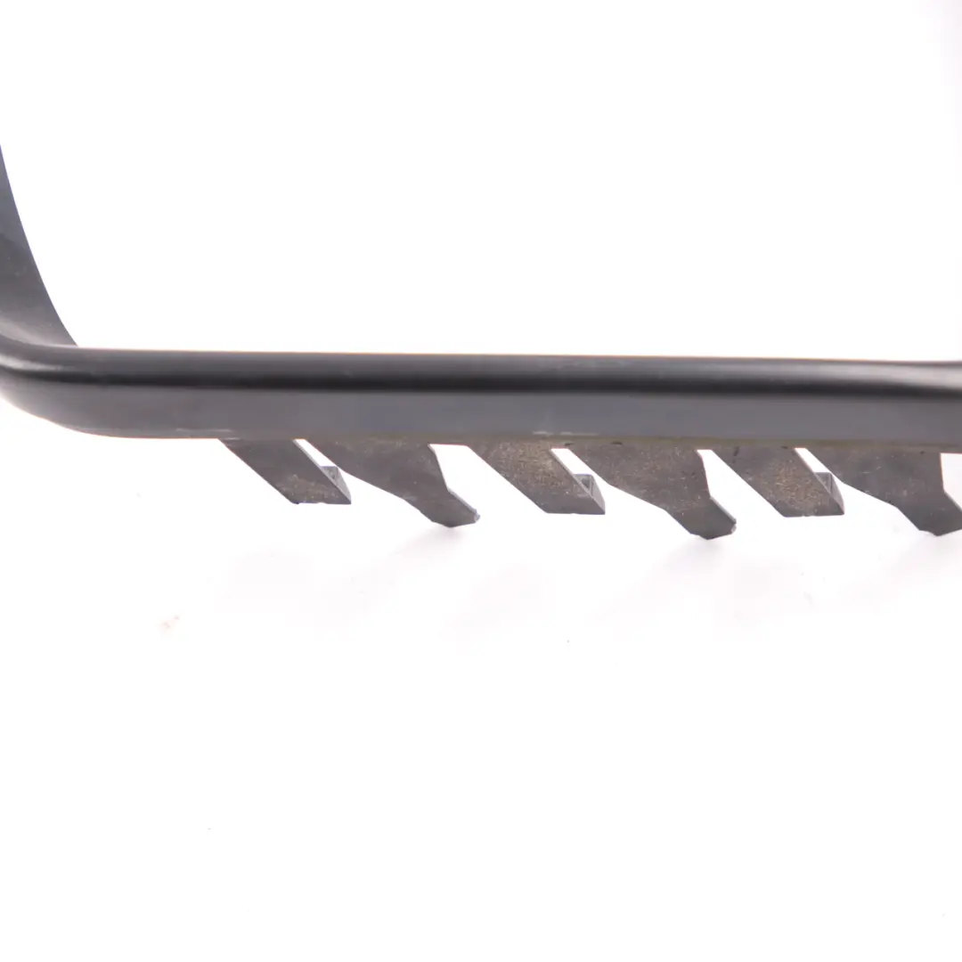 Derecha anillo de soporte de la aleta Espejo Marco Carcasa para BMW X3 E83 con número de pieza 3412286 BMW X3 E83 Derecha anillo de soporte de la aleta Espejo Marco Carcasa - SKU 3412286 - Número de pieza 3412286