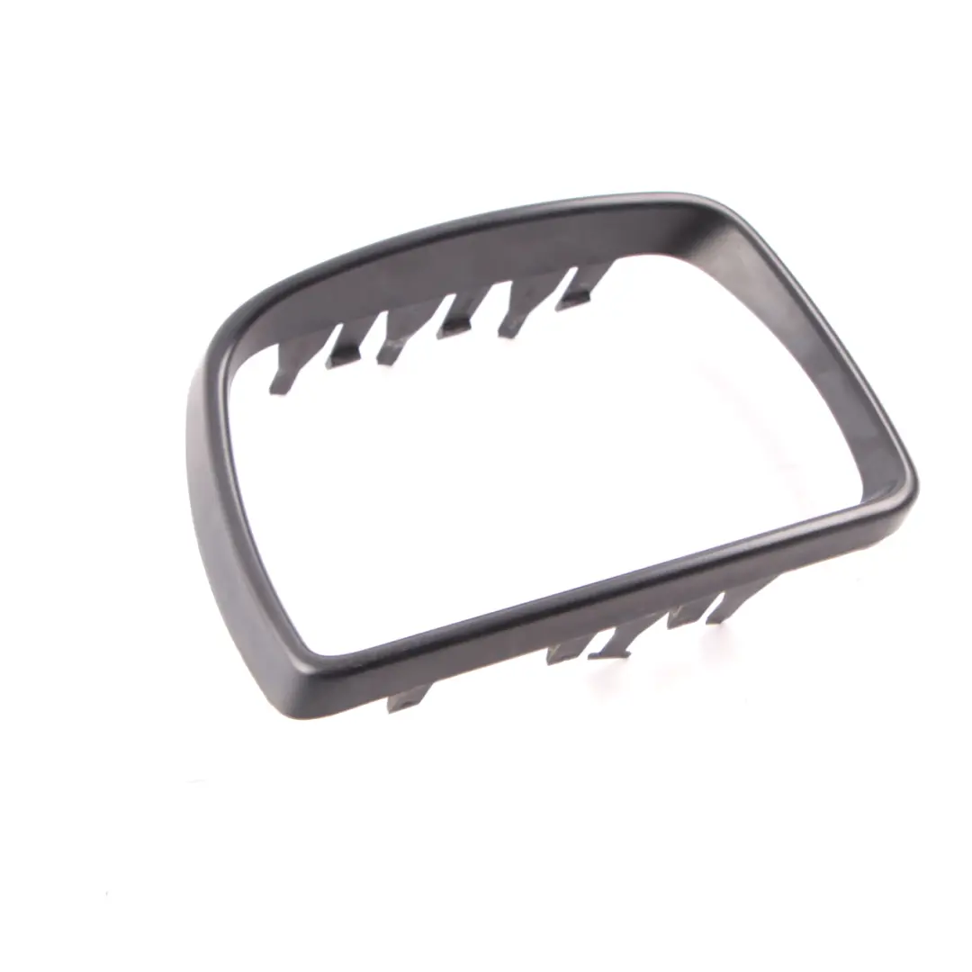 Derecha anillo de soporte de la aleta Espejo Marco Carcasa para BMW X3 E83 con número de pieza 3412286 BMW X3 E83 Derecha anillo de soporte de la aleta Espejo Marco Carcasa - SKU 3412286 - Número de pieza 3412286