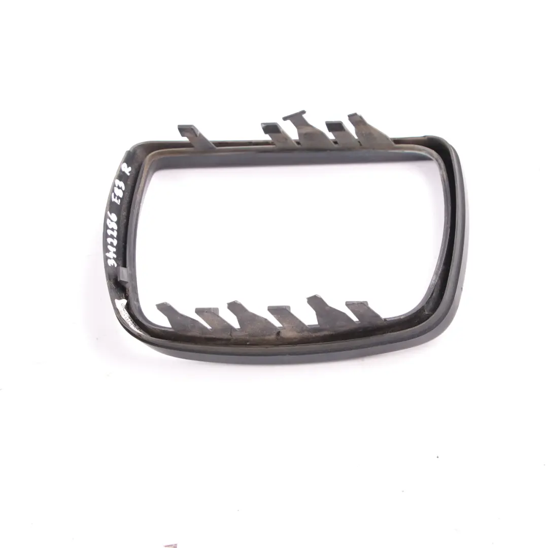 Destra Anello di supporto Ala Specchio Telaio Alloggiamento per BMW X3 E83 con numero di parte 3412286 BMW X3 E83 Destra Anello di supporto Ala Specchio Telaio Alloggiamento - SKU 3412286 - Numero di parte 3412286