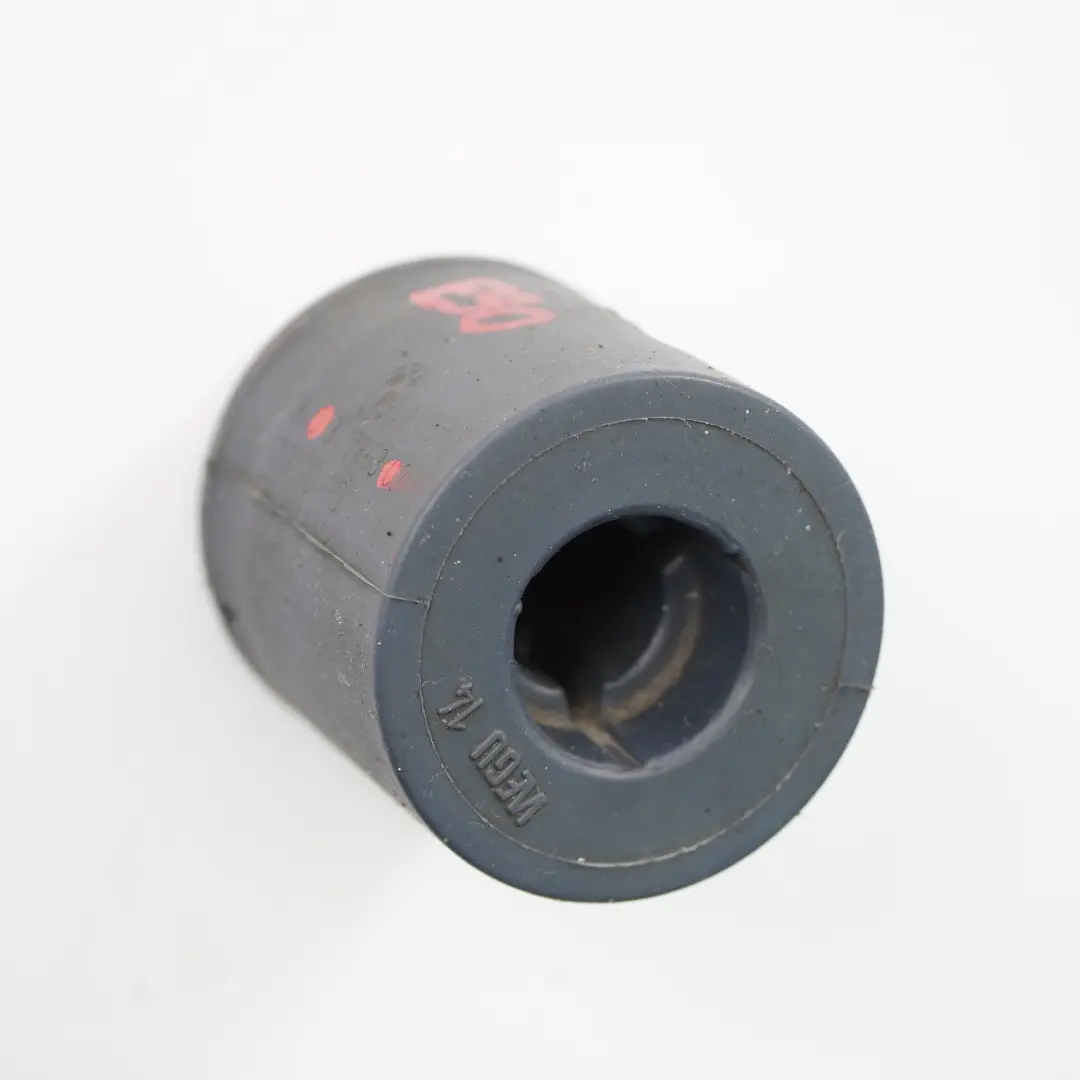 Système d'échappement Absorbeur vibrations 53Hz pour BMW E90 E92 E60 E63 F25 à propos du numéro de pièce 3412863 BMW E90 E92 E60 E63 F25 Système d'échappement Absorbeur vibrations 53Hz - SKU 3412863 - Numéro de pièce 3412863