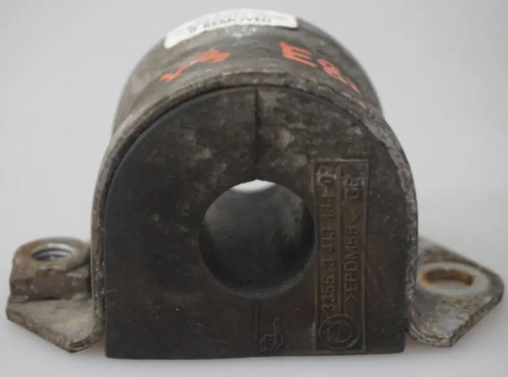 Gummilager Stabilisator rechts/links D=22,8 MM 3130 für BMW X3 E83 LCI mit Teilenummer 3413134 BMW X3 E83 LCI Gummilager Stabilisator rechts/links D=22,8 MM 3130 - SKU 3413134 - Teilenummer 3413134