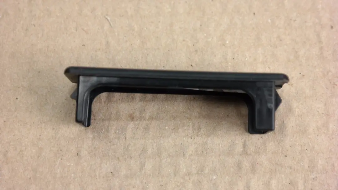 BMW Z4 X3 er E83 E85 R50 Fußraum Blende Ausschnitt LeuchteSCHWARZ - SKU 3413281 - Teilenummer 51453413281