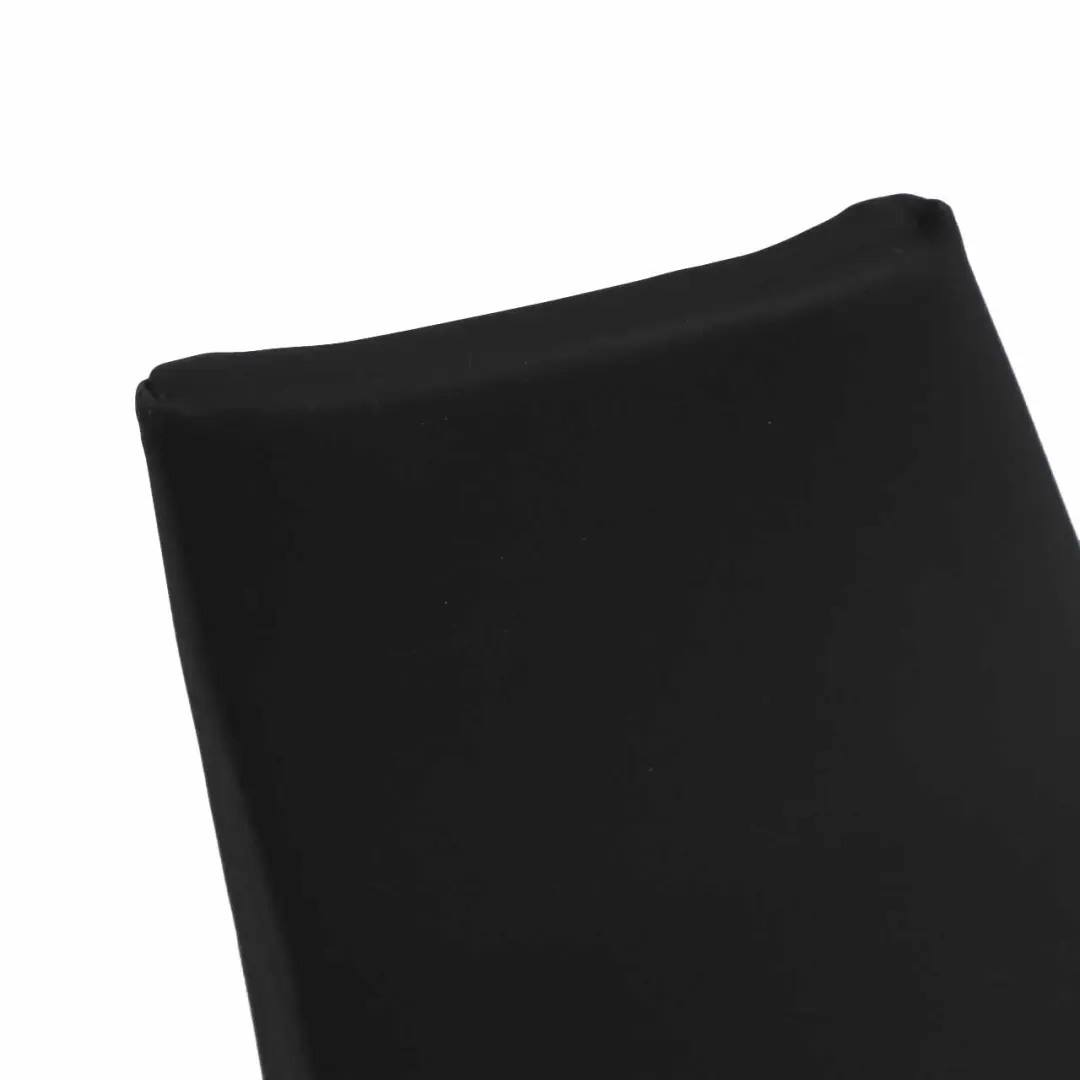 Boczek Kanapy Lewy Tył Czarny do BMW X3 E83 o numerze 3413567 BMW X3 E83 Boczek Kanapy Lewy Tył Czarny - SKU 3413567 - Numer Części 3413567