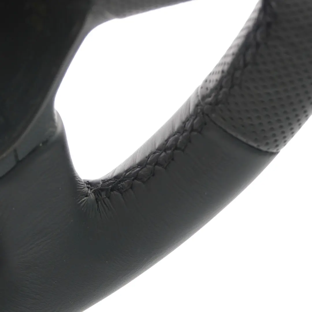 NUEVO Volante Cuero Negro para Renault Trafic III F82 Opel Vivaro Primastar con número de pieza 34138143C Renault Trafic III F82 Opel Vivaro Primastar NUEVO Volante Cuero Negro - SKU 34138143C-1 - Número de pieza 34138143C