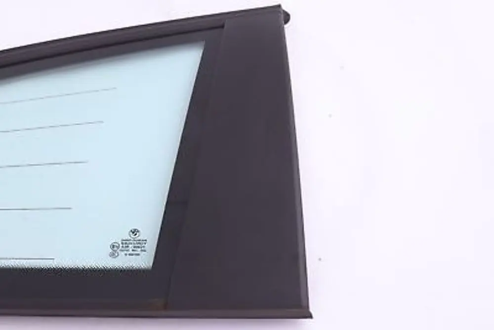 Vitre Latérale Fixe Arrière Droite Verte AS2 TV Function pour BMW X3 E83 à propos du numéro de pièce 3413908 BMW X3 E83 Vitre Latérale Fixe Arrière Droite Verte AS2 TV Function - SKU 3413908-1 - Numéro de pièce 3413908